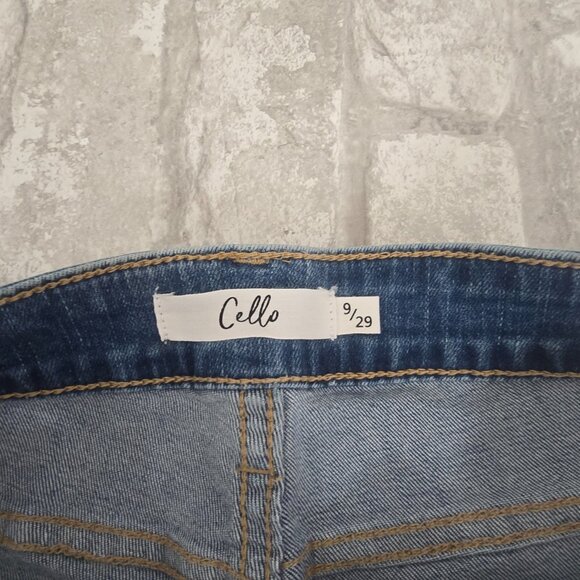 Cello High Rise 9/29 High Rise Ankle Skinny Jeans Distressed Fray‎ Hem NWT - Picture 5 of 10
